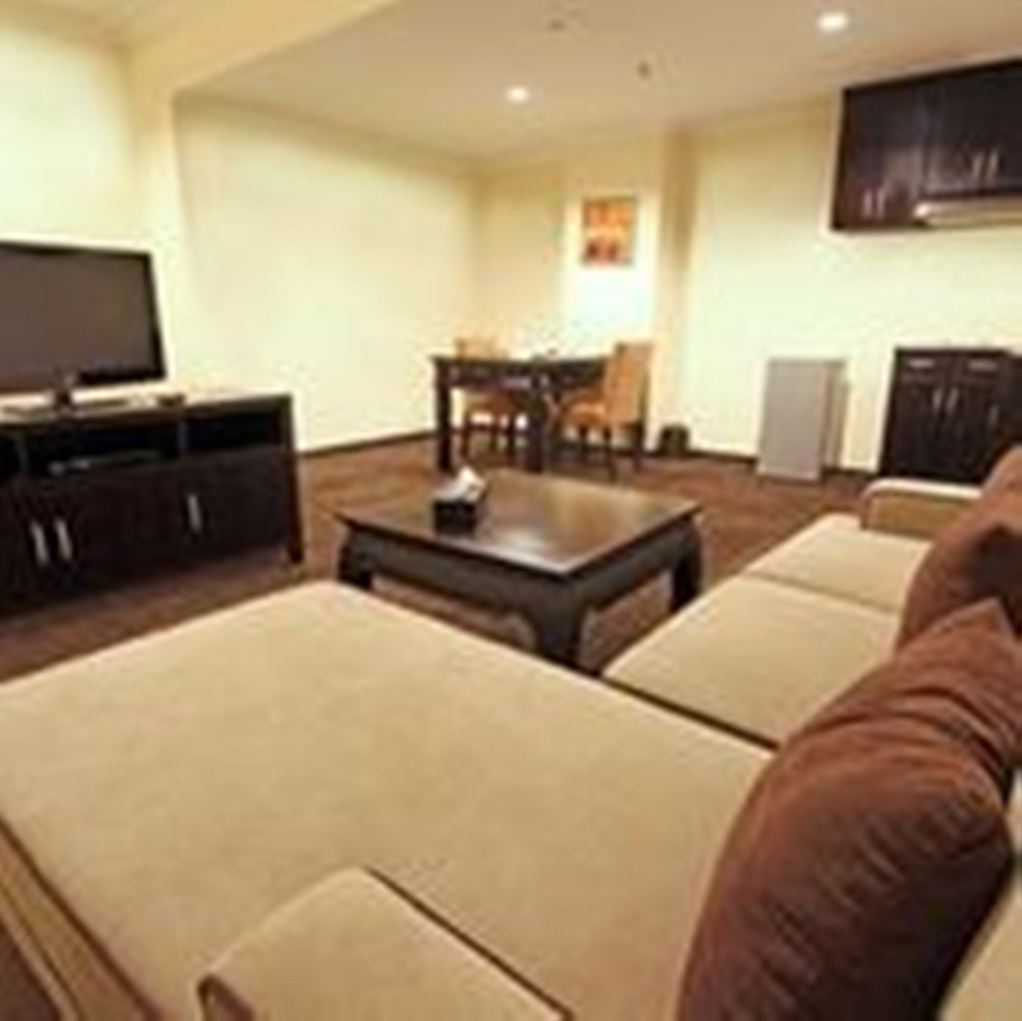 Фото Harmoni One Convention Hotel & Service Apartments