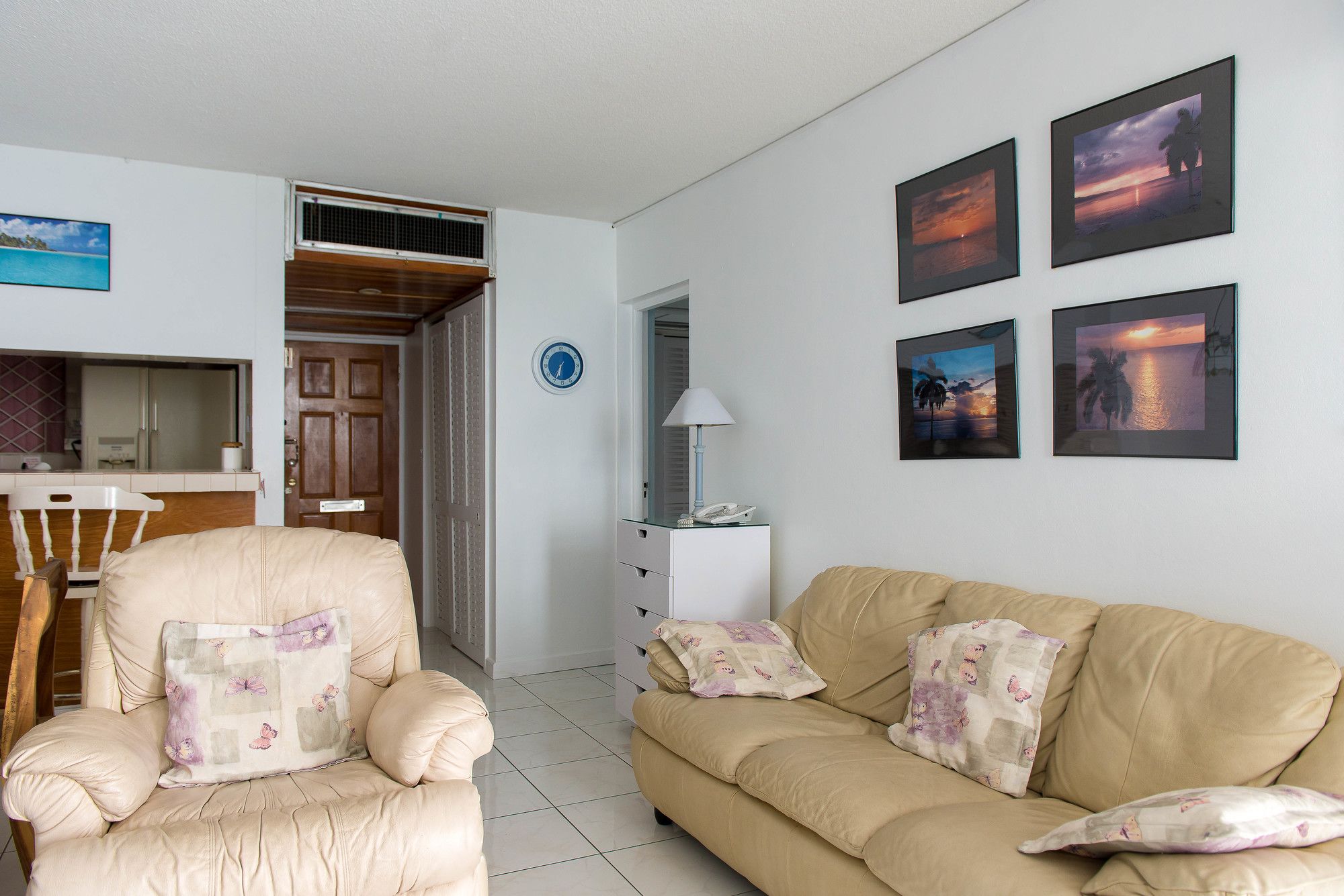 Фото Montego Bay Club Beach Resort