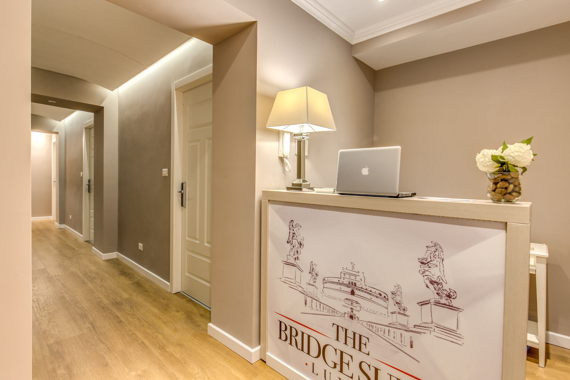 Фото The Bridge Suites