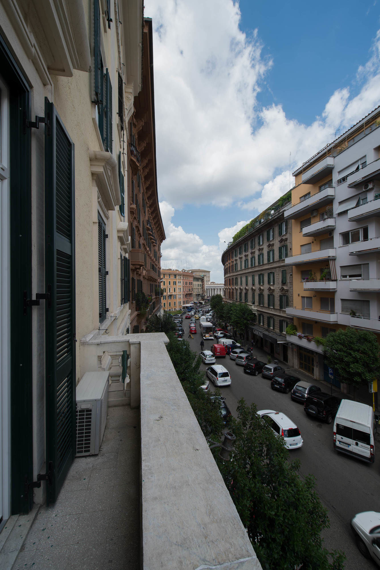 Фото The Pope's Window