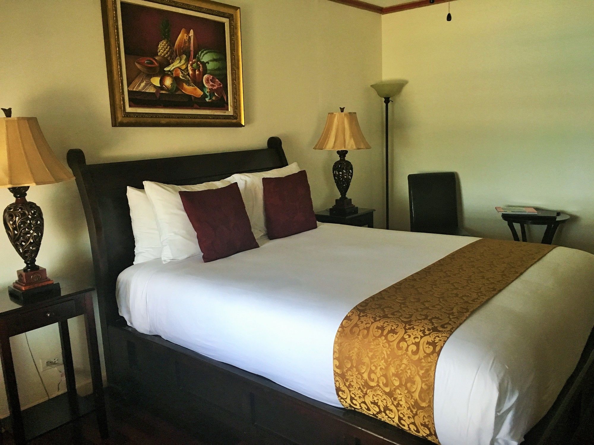 Фото Ocean West Boutique Hotel