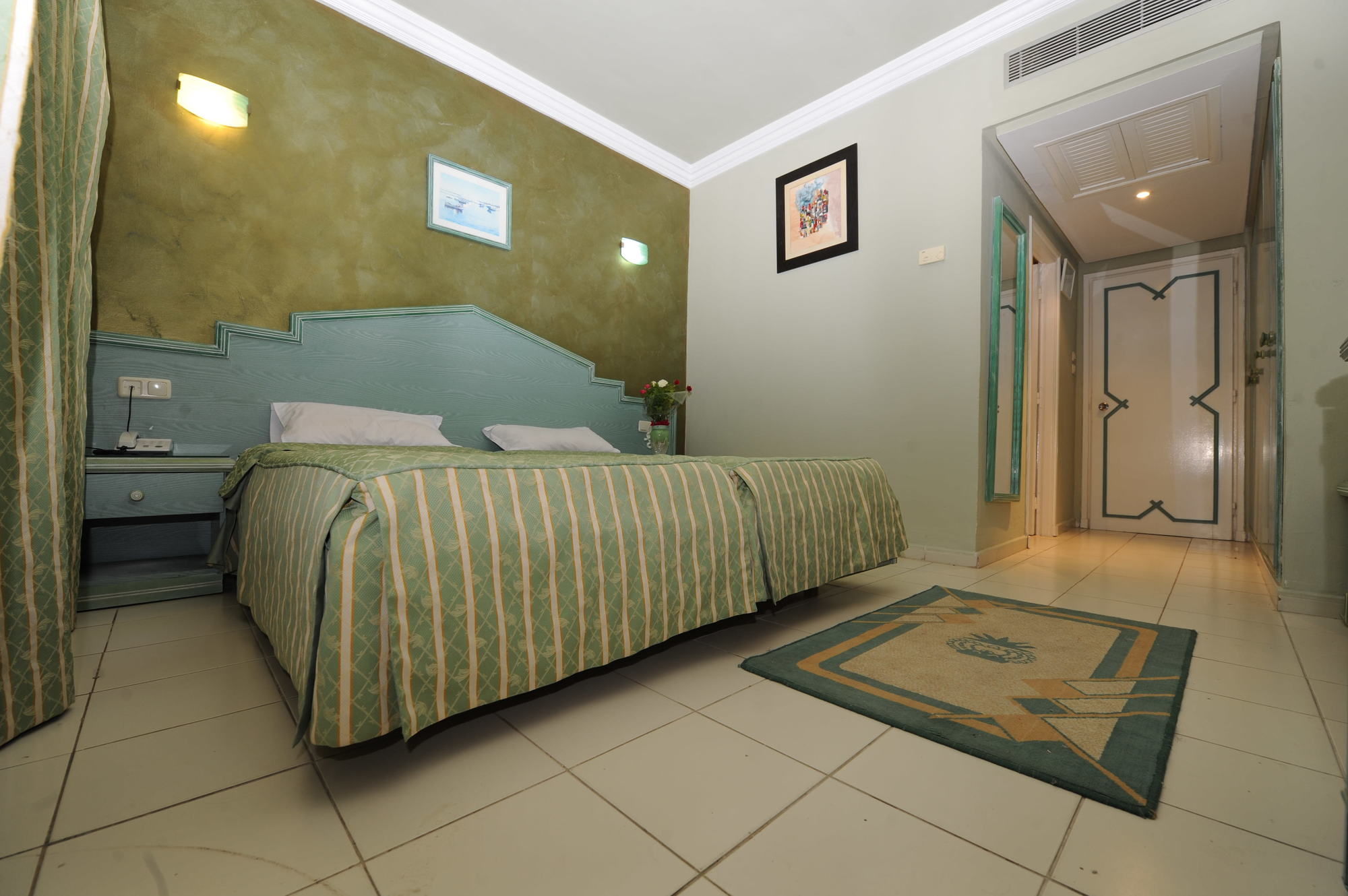 Фото Royal Beach