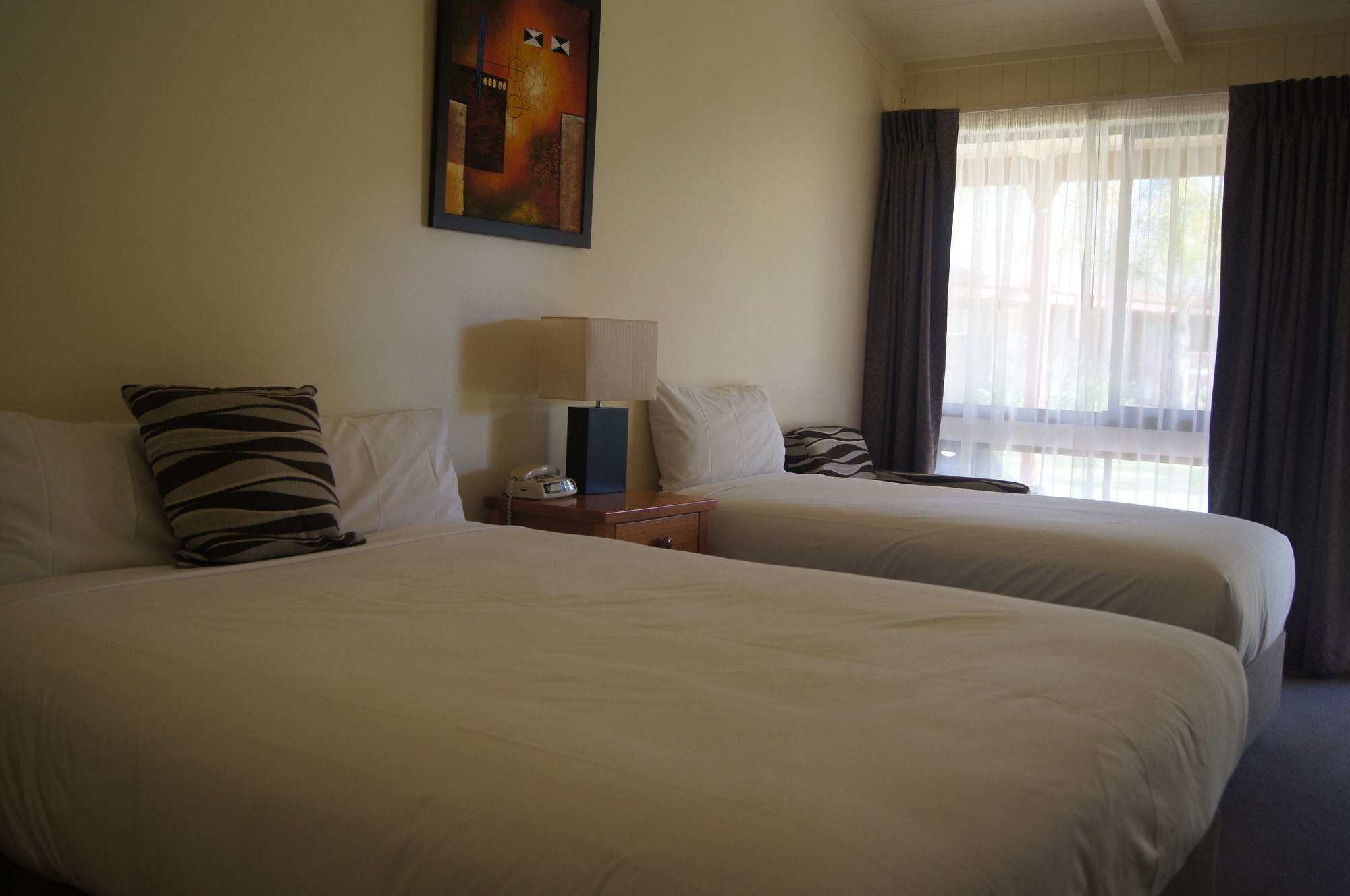 Фото Quality Hotel Lakeside