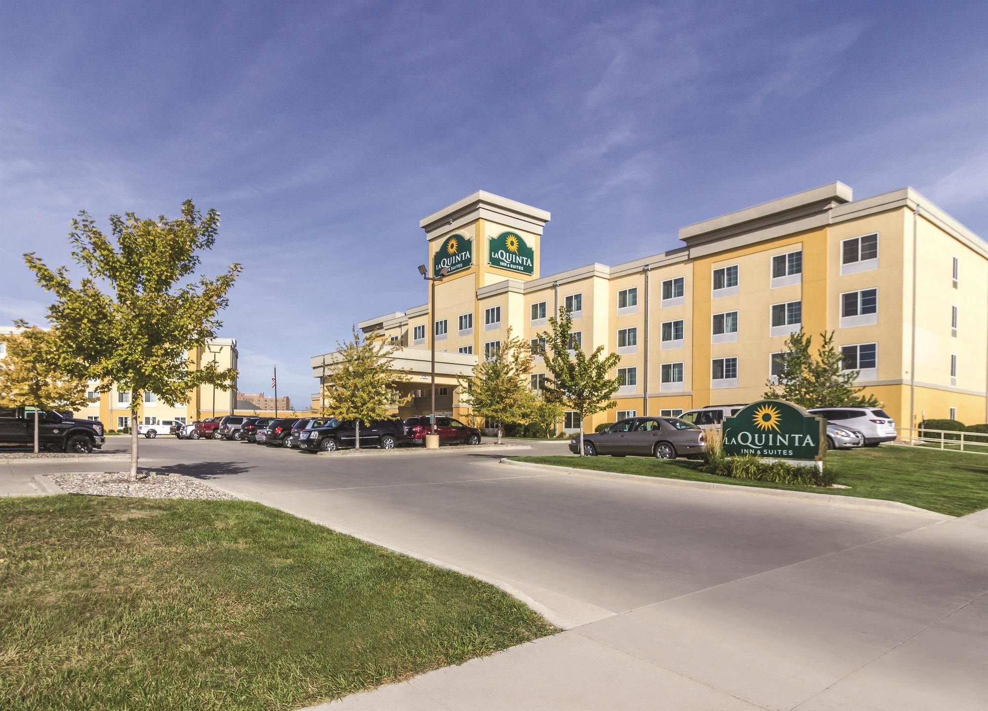 Фото La Quinta Inn & Suites by Wyndham Fargo-Medical Center