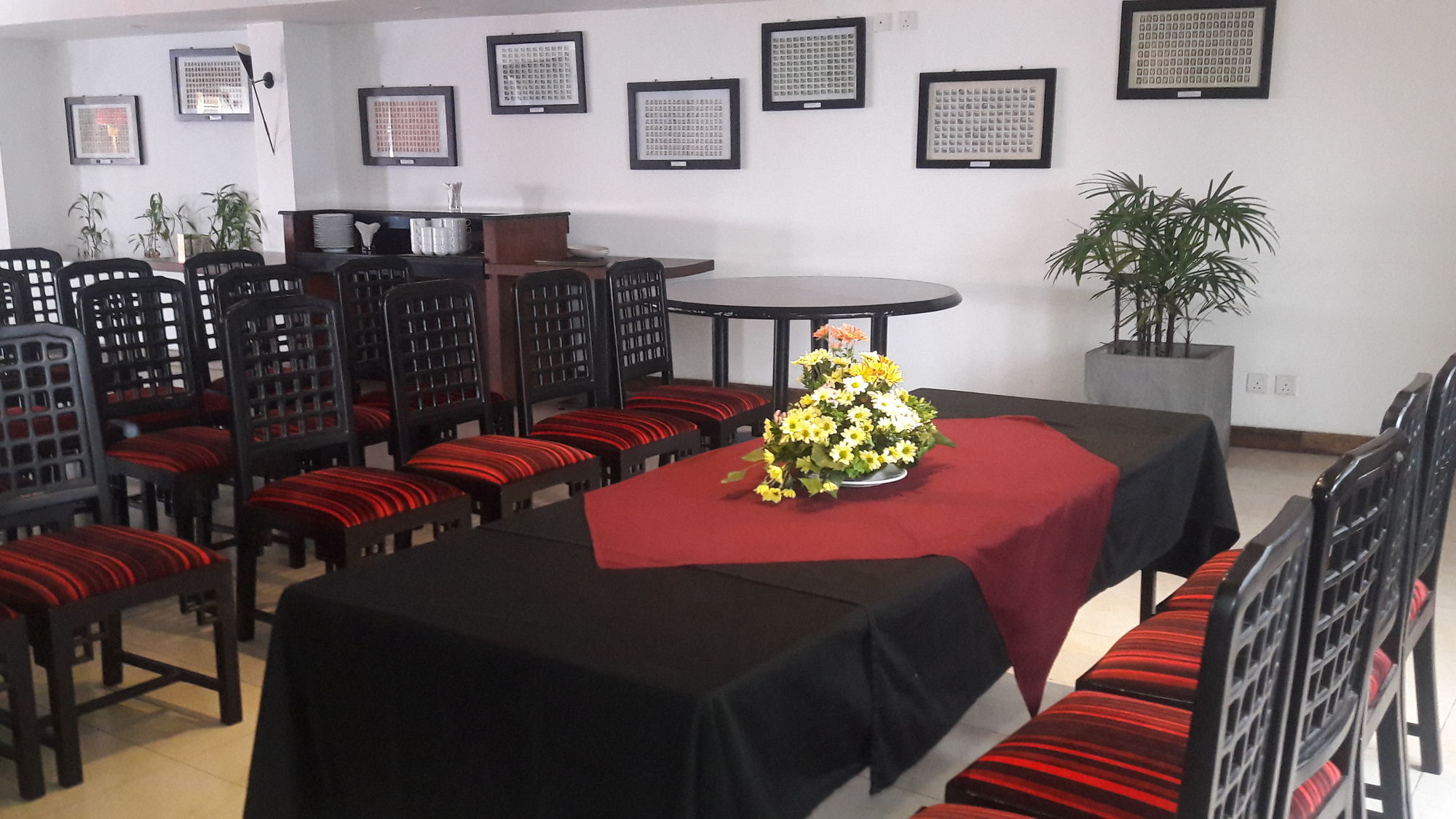 Фото Отель Kandy City by Earl's