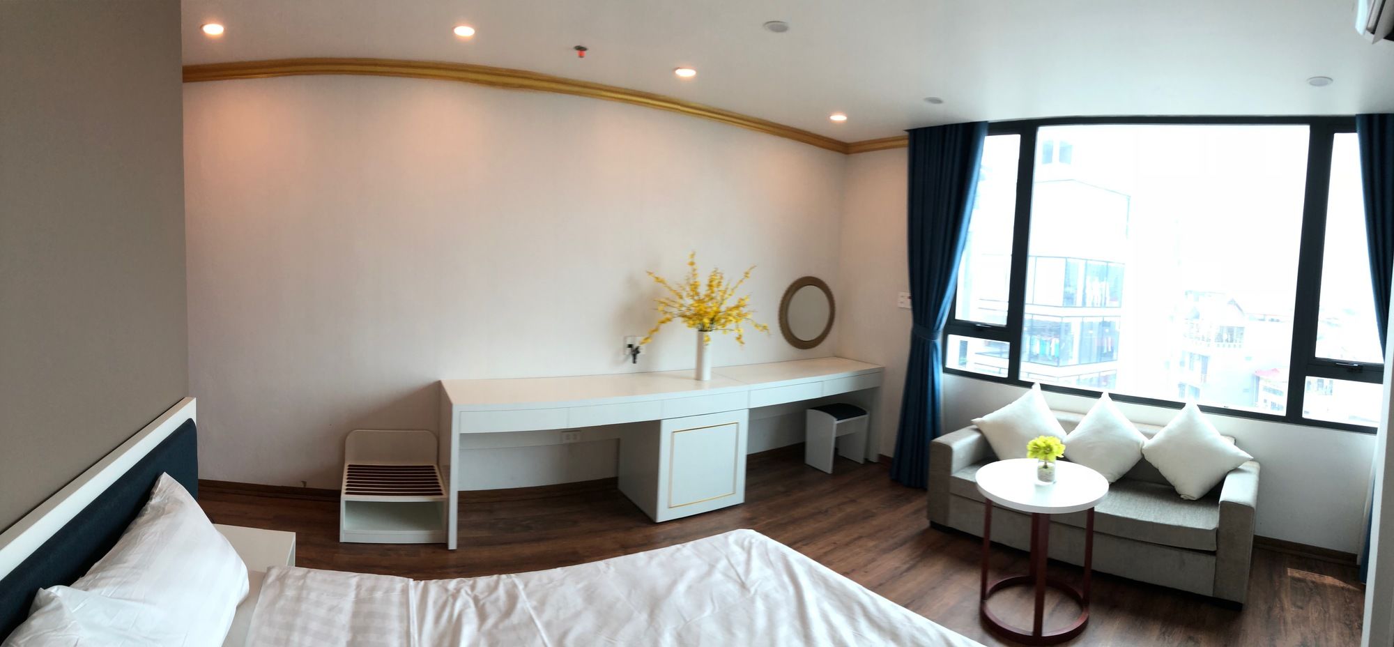 Фото Honeymoon Hotel & Apartment