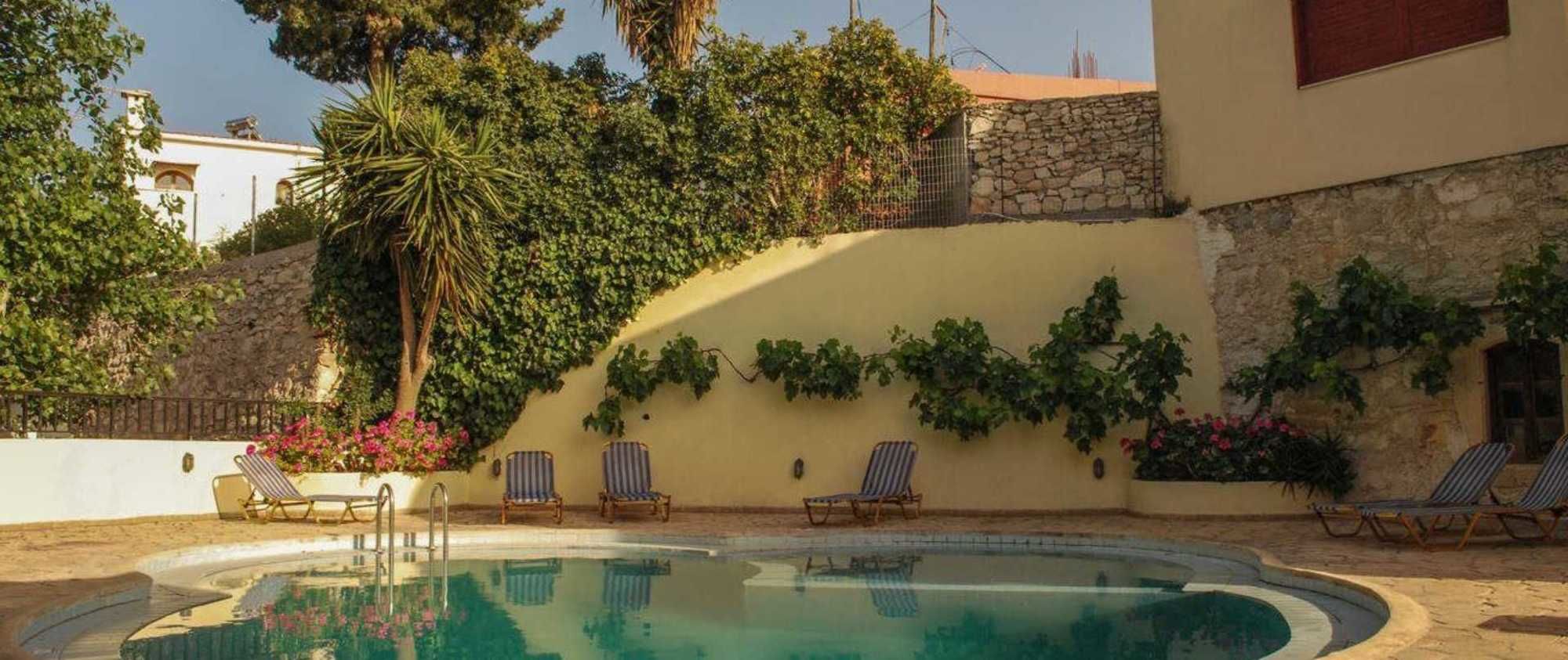 Фото Kaloudis Apartments