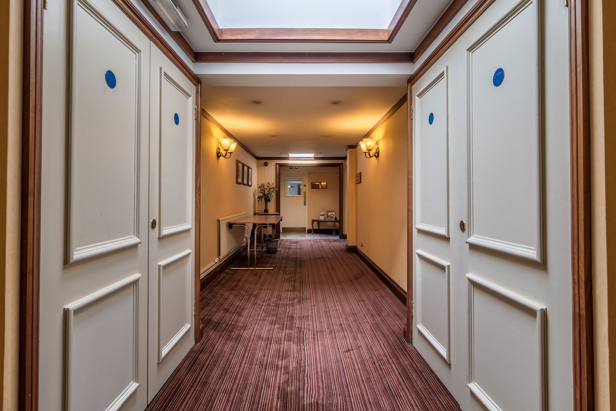 Фото Highfield House