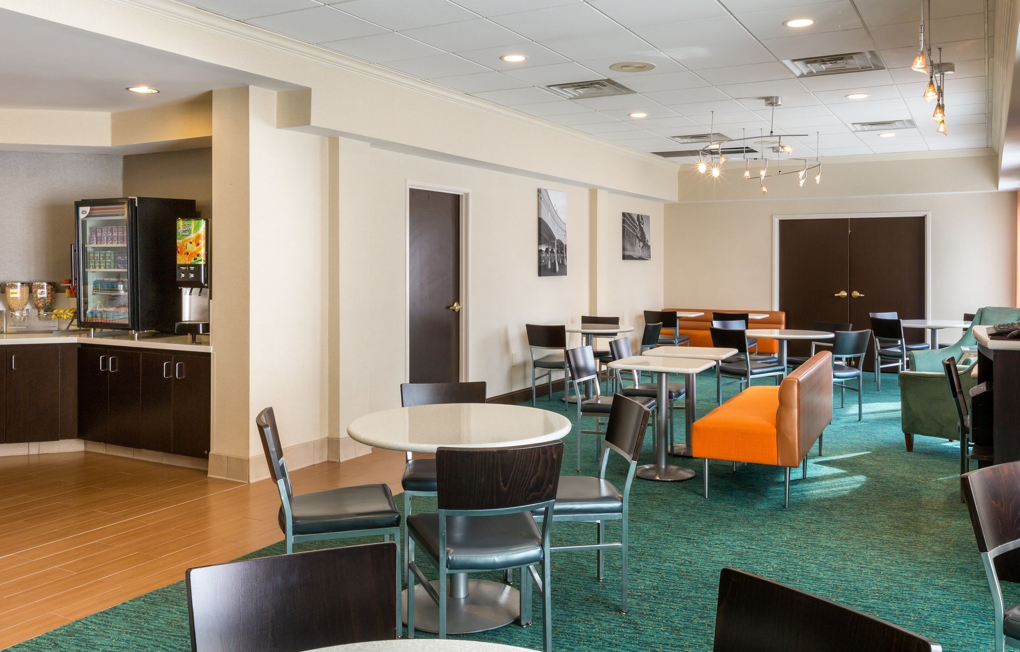 Фото Springhill Suites by Marriott Louisville Hurstbourne North