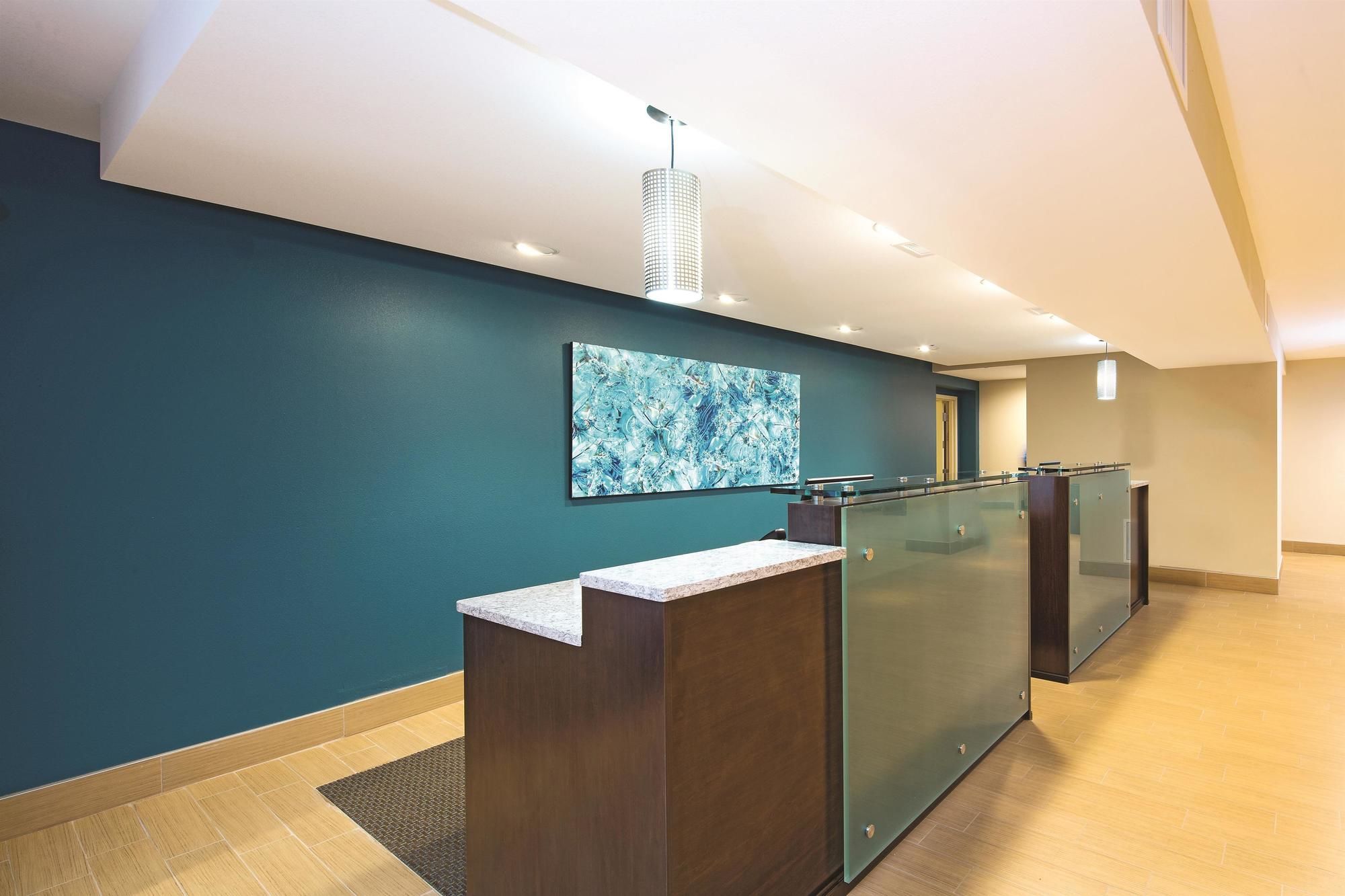 Фото La Quinta Inn & Suites by Wyndham Ocean City