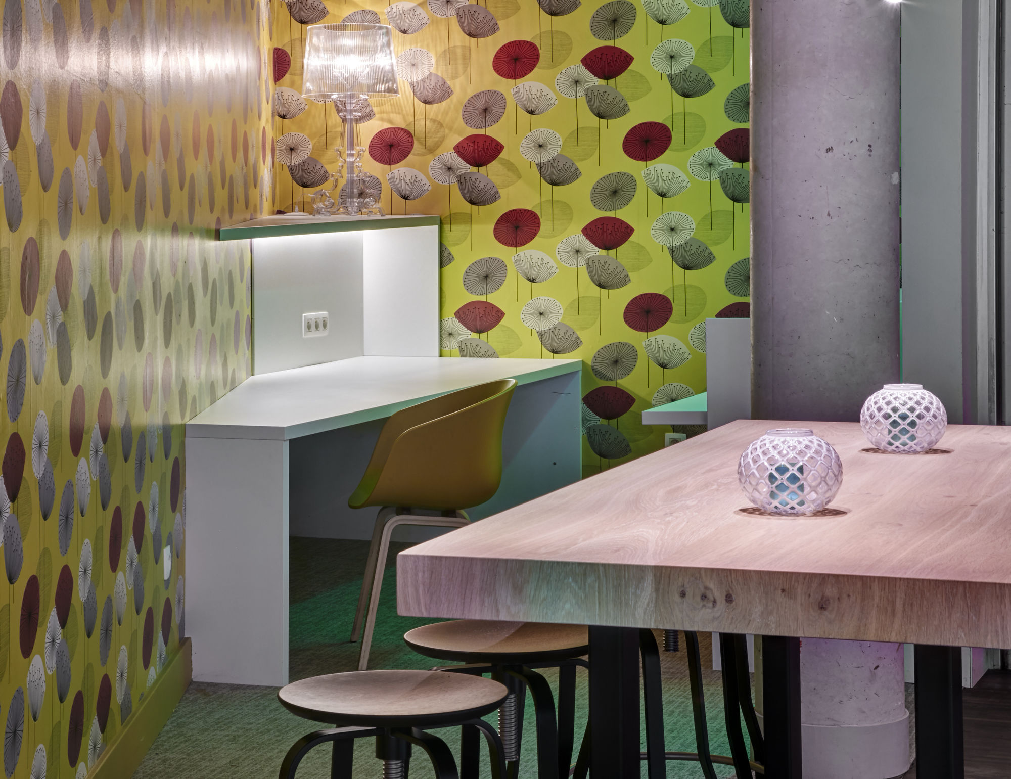 Фото Holiday Inn Express Mechelen City Centre an Ihg Hotel