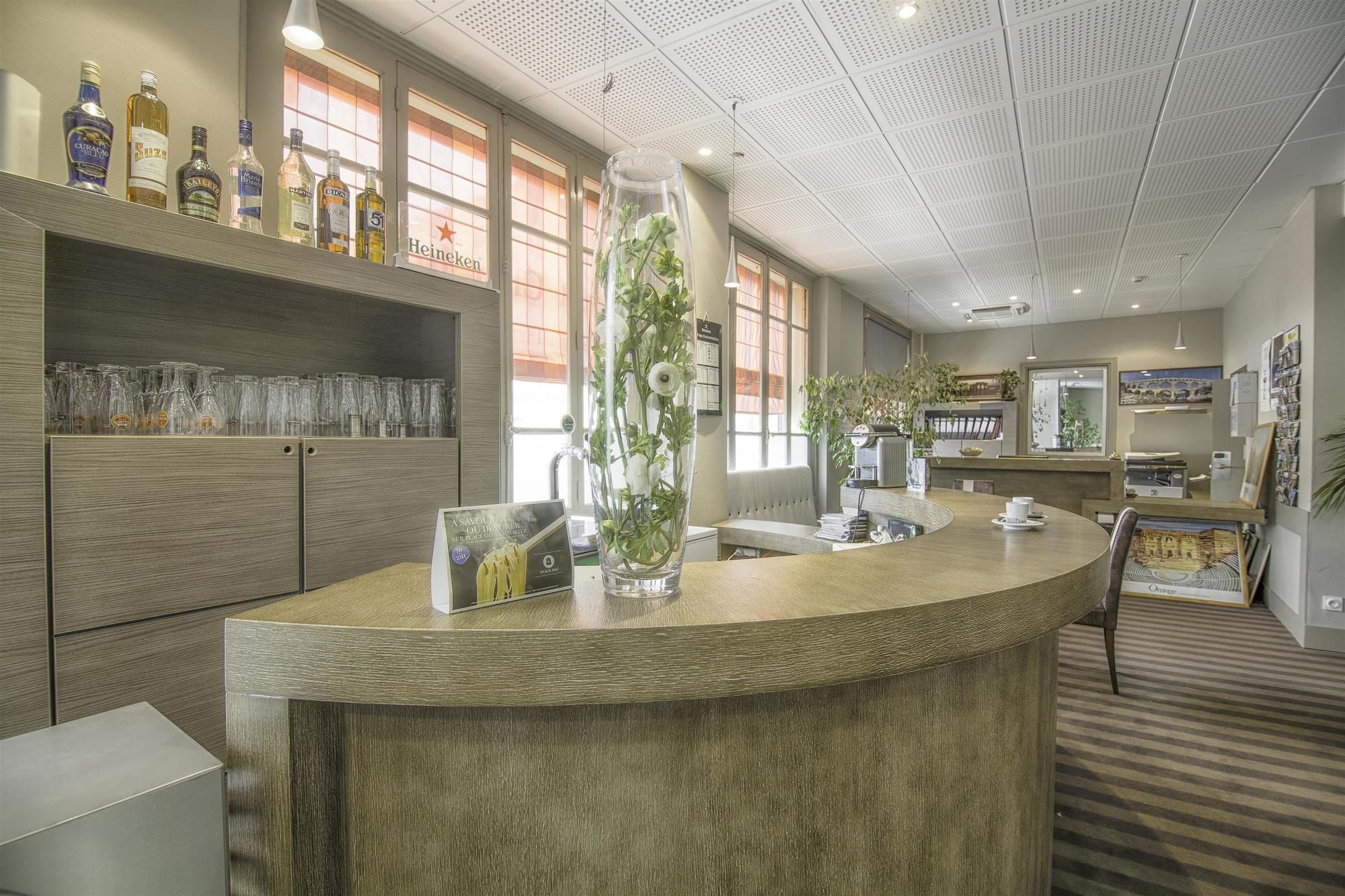 Фото Kyriad Orange Centre