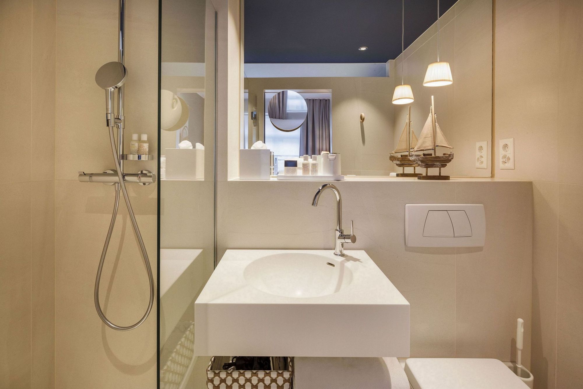 Фото Hotel Seehof