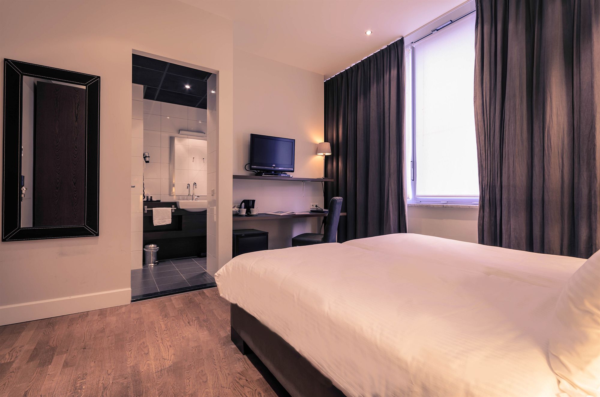 Фото Boutique Hotel Lumiere