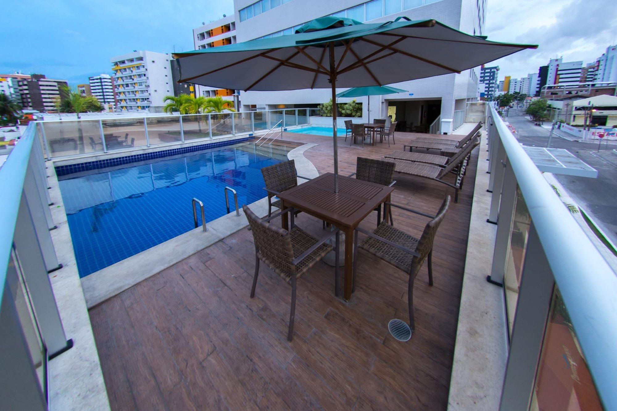 Фото Holiday Inn Express Maceio Ponta Verde, an Ihg Hotel