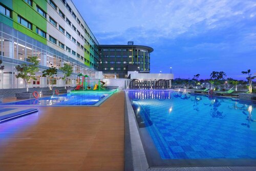 Гостиница Ck Tanjungpinang Hotel Convention Centre в Танджунг-Пинанге