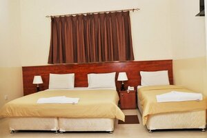 Africana Hotel (17, 28 Street, Naif, Deira, Dubai), hotel