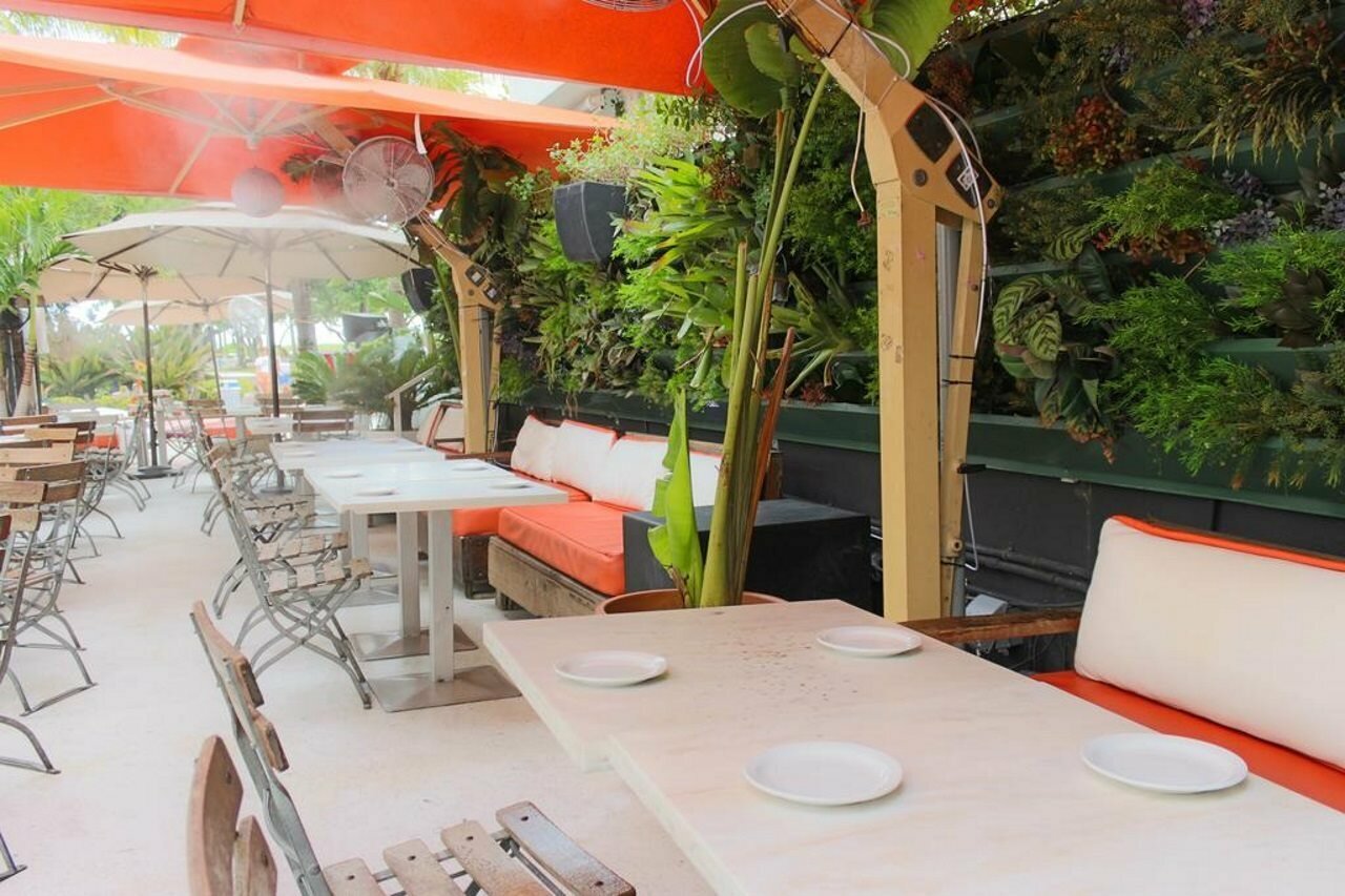 Фото Hotel Breakwater South Beach