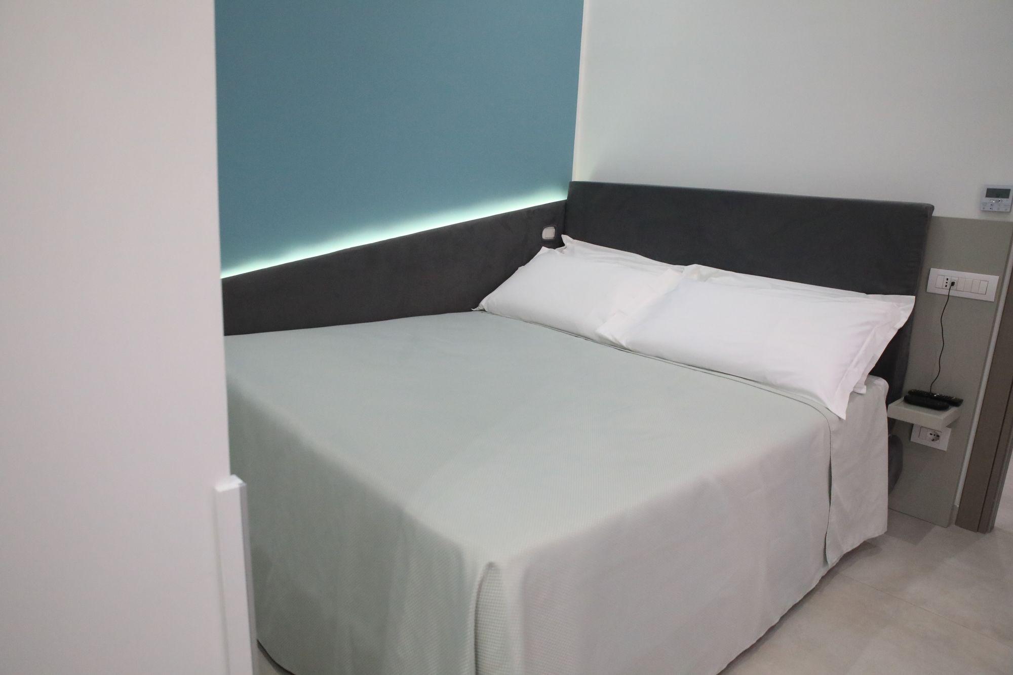 Фото Toledo 16 Luxury Suites