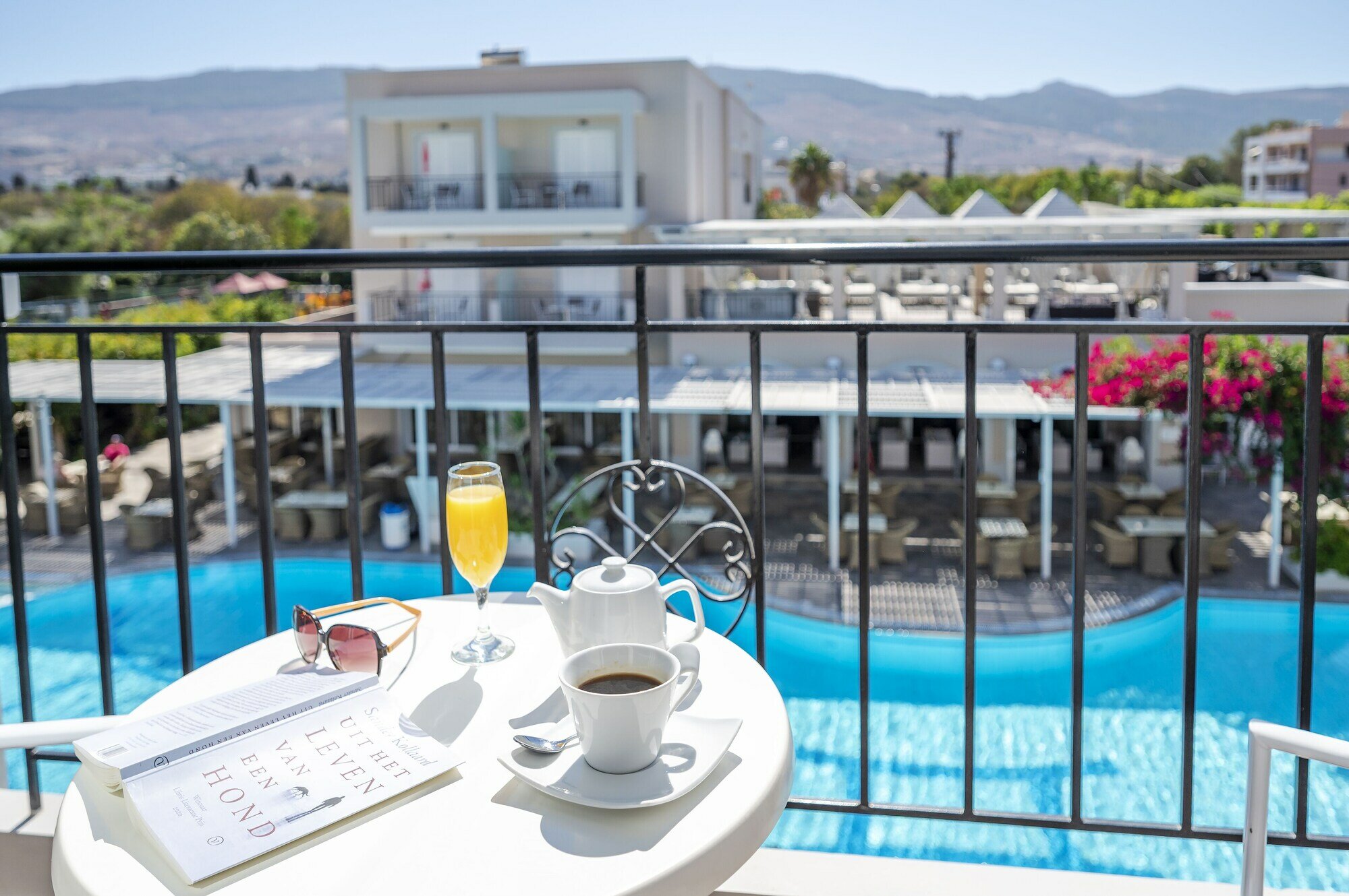 Фото Peridis Family Resort