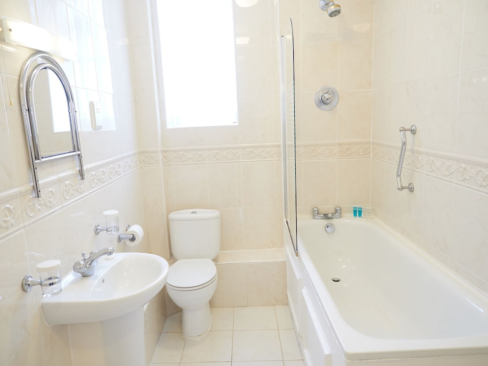 Фото The Diplomat Hotel