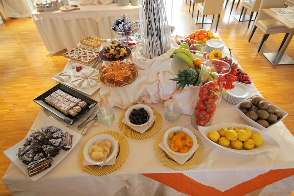 Фото Hotel Major