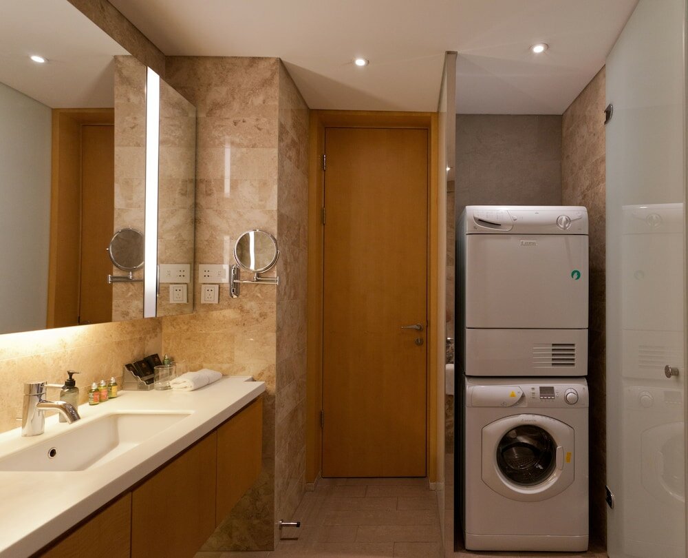 Фото Ascott Raffles City Beijing