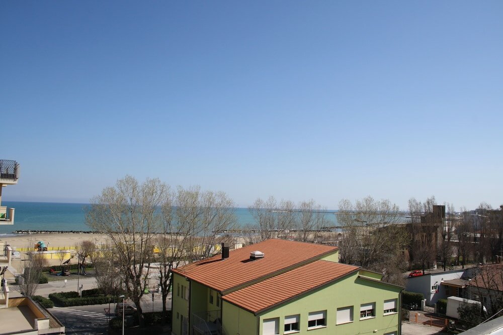 Фото Hotel Gaston