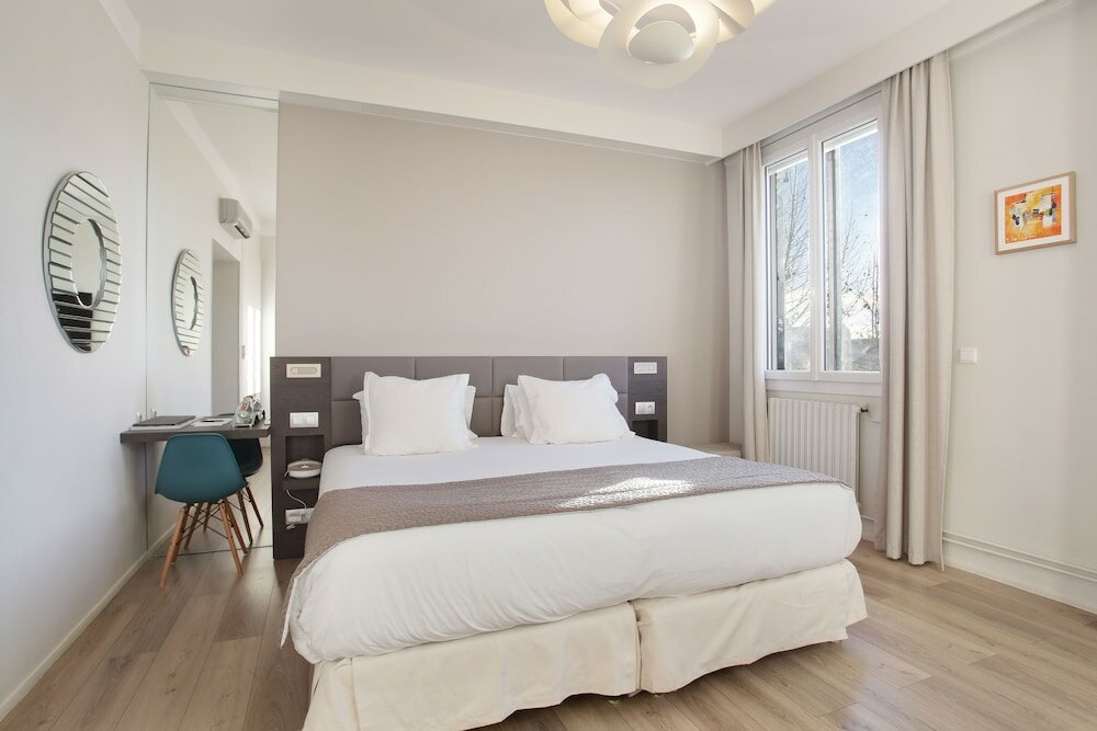 Фото Negrecoste Hôtel & SPA