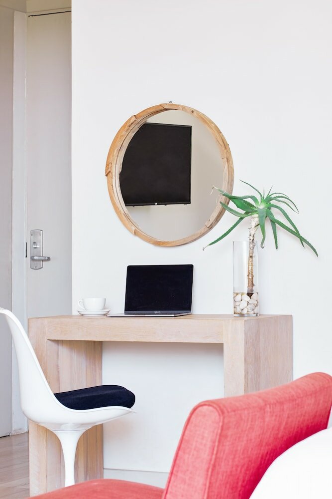 Фото The Lakes Boutique Lodge