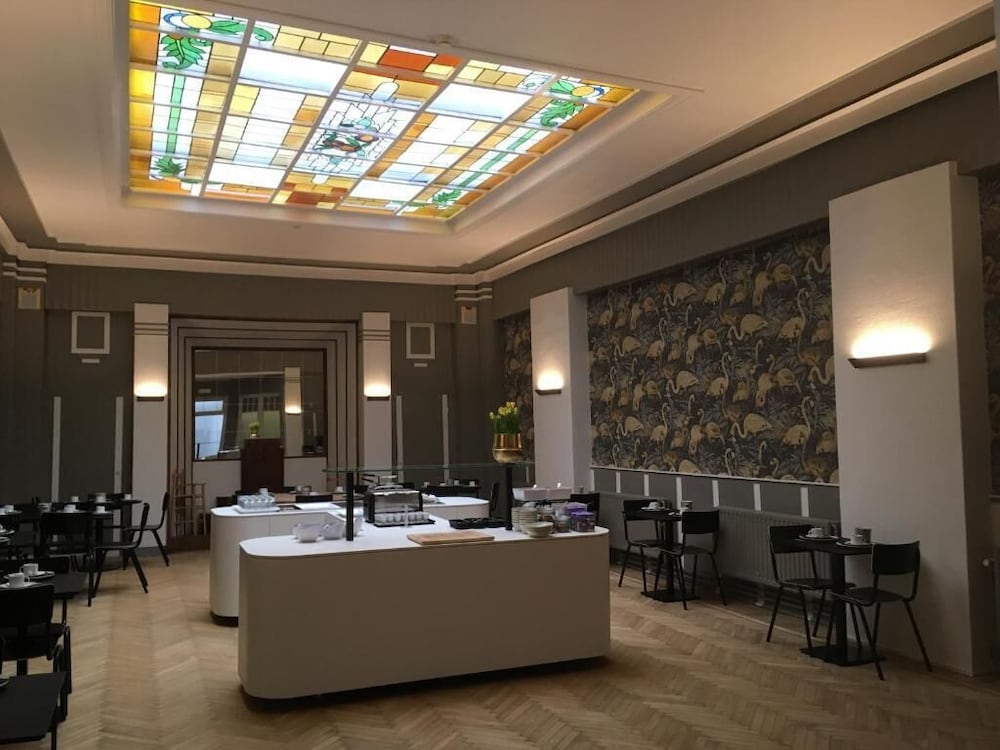 Фото Hotel Louisa