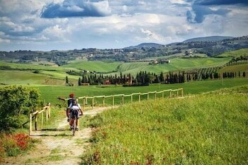 Внешний вид отеля Hotel Arnolfo & Aqua Laetitia в Монтекатини-Терме, фото 2