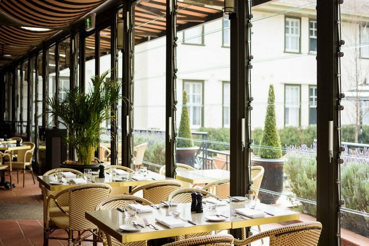 Фото Hotel Kurrajong Canberra