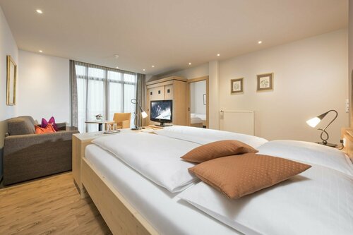 Гостиница Hotel Schweizerhof Kitzbuhel - Sport & x26; Beautyhotel в Кицбюэле