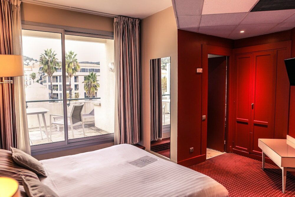 Фото Hotel des Palmiers