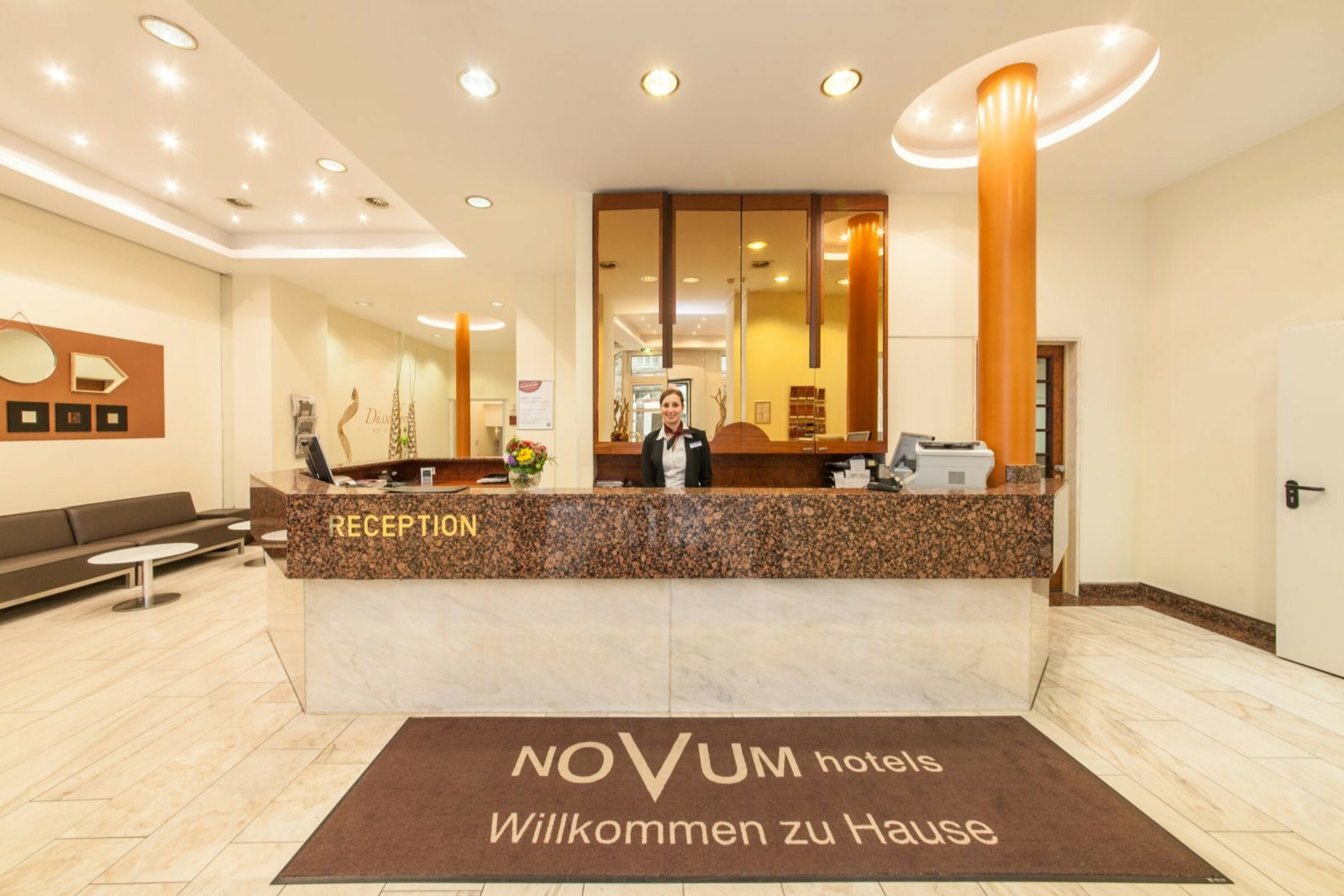 Фото Novum Hotel New Madison Düsseldorf Hauptbahnhof