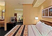 Фото SpringHill Suites by Marriott Lancaster