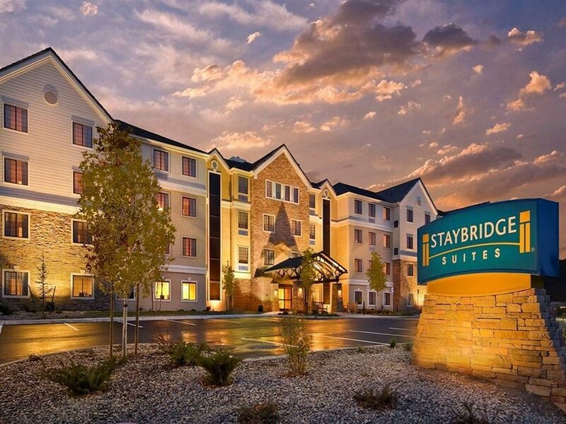Гостиница Staybridge Suites Grand Forks, an Ihg Hotel