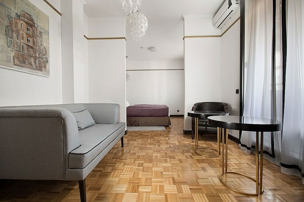 Фото Hotel Majestic