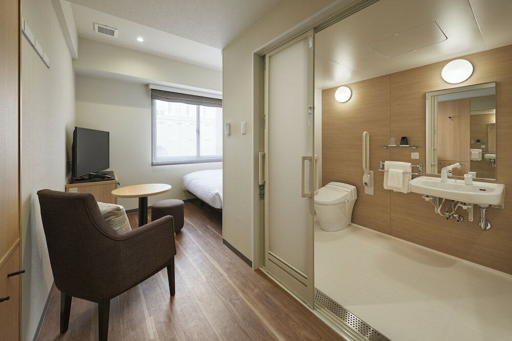 Фото Royal Twin Hotel Kyoto Hachijoguchi