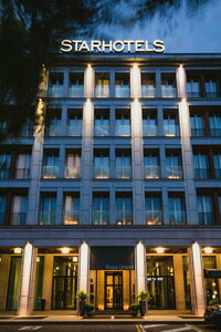 The Rosa Grand (Piazza Fontana, 3), hotel