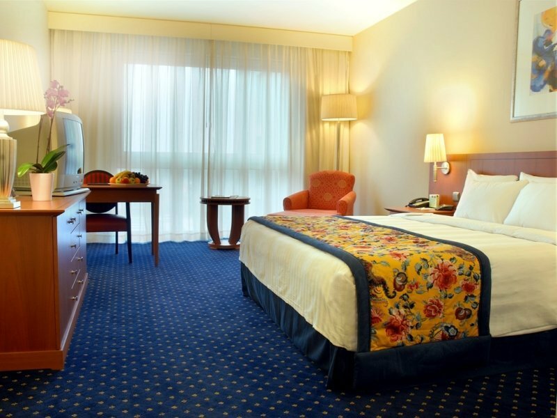 Фото Courtyard by Marriott Brussels