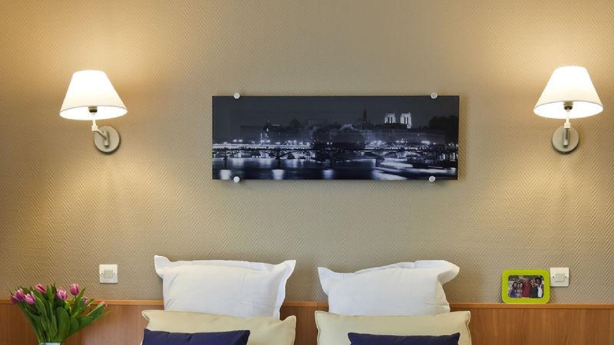 Фото 37687968051