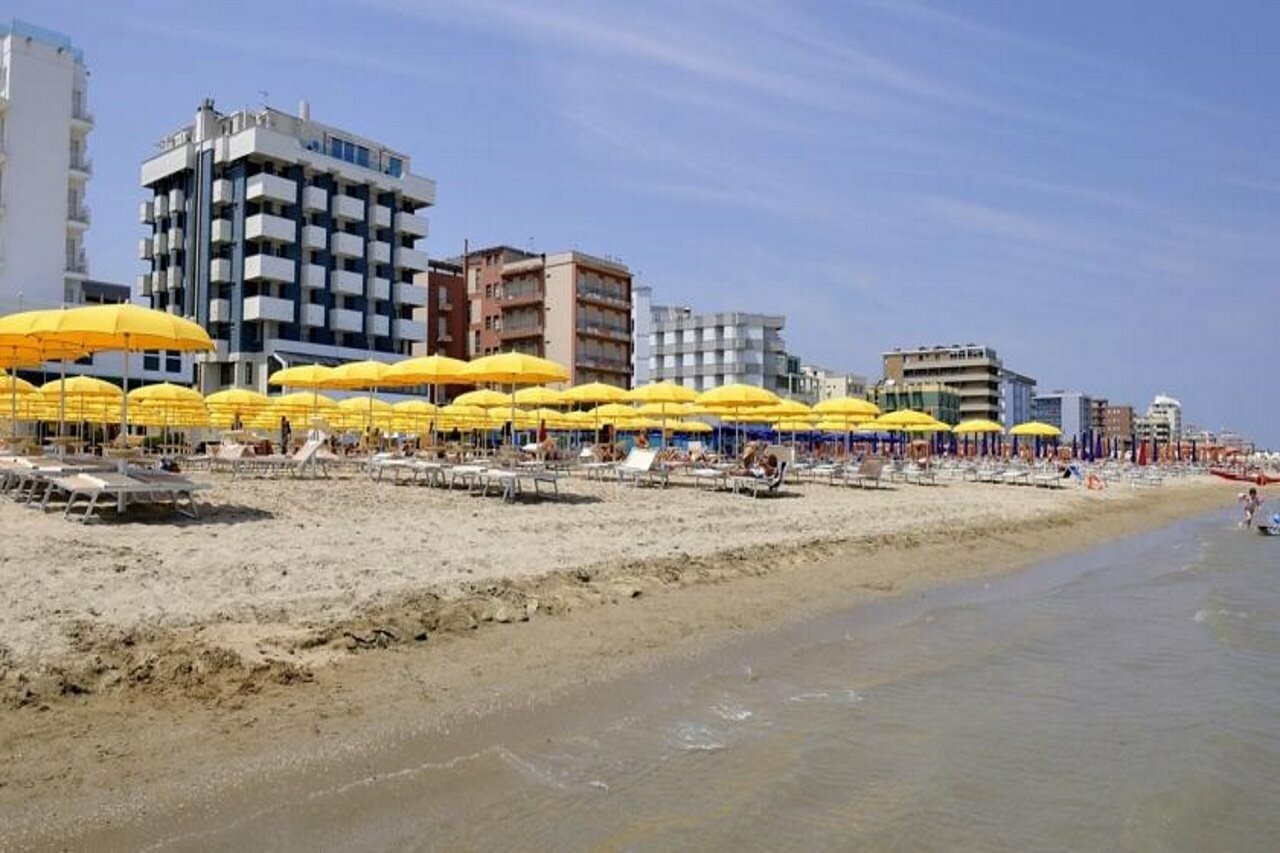 Фото Nautilus Family Hotel