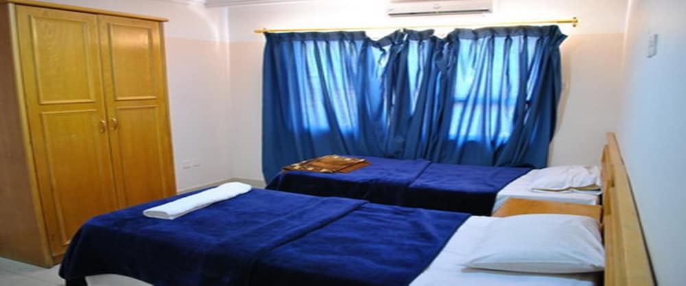 Фото Al Saleh Hotel