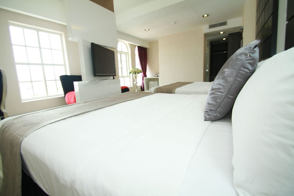 Фото The Sterling