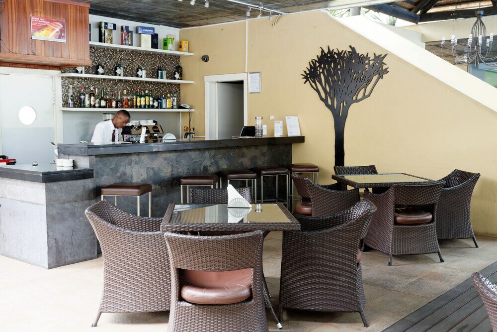 Фото Aparthotel Mil Cidades