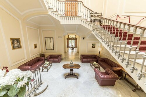 Гостиница Grand Hotel Telese