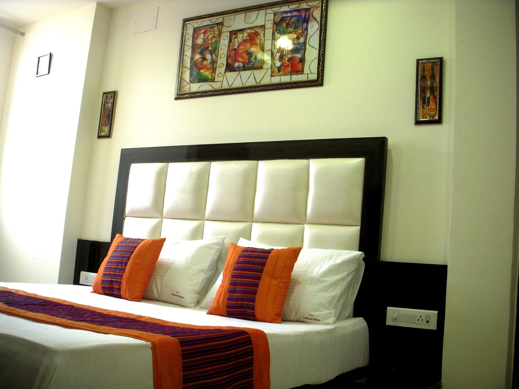 Фото Hotel Tashkent Palace