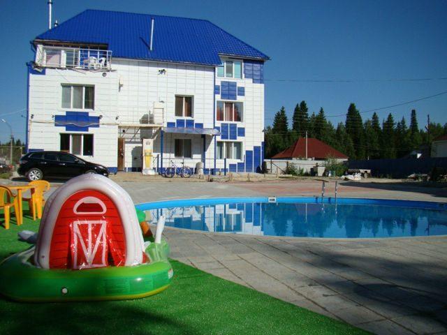 Фото отеля 2